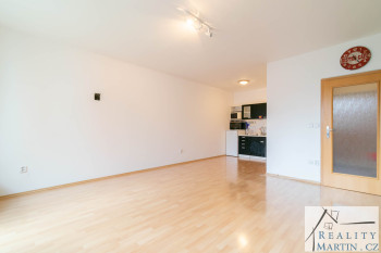 Pronájem bytu 1+kk 36 m² Názovská, Praha 10 - Strašnice - galerie 11