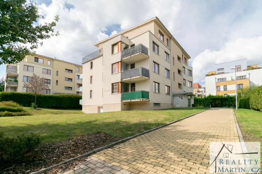 Prodej bytu 3+kk 69 m² Praha, Laudonova