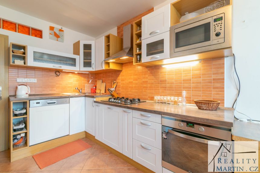 Pronájem bytu 3+kk 67 m² Praha, Nedvězská