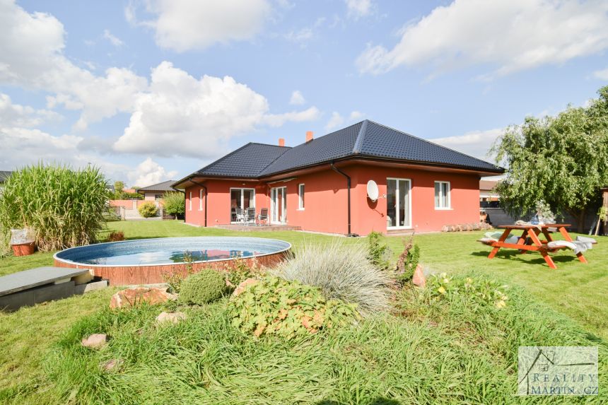 Prodej rodinného domu 158 m², pozemek 878 m² Předboj, okres Praha-východ