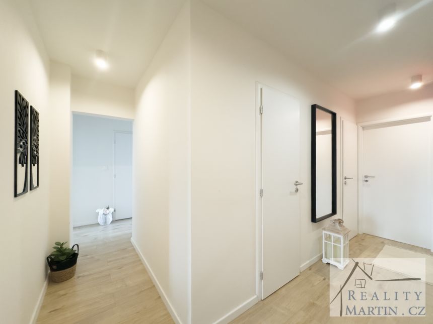 Prodej bytu 5+kk 84 m² Petržílova, Praha - Modřany - galerie 17
