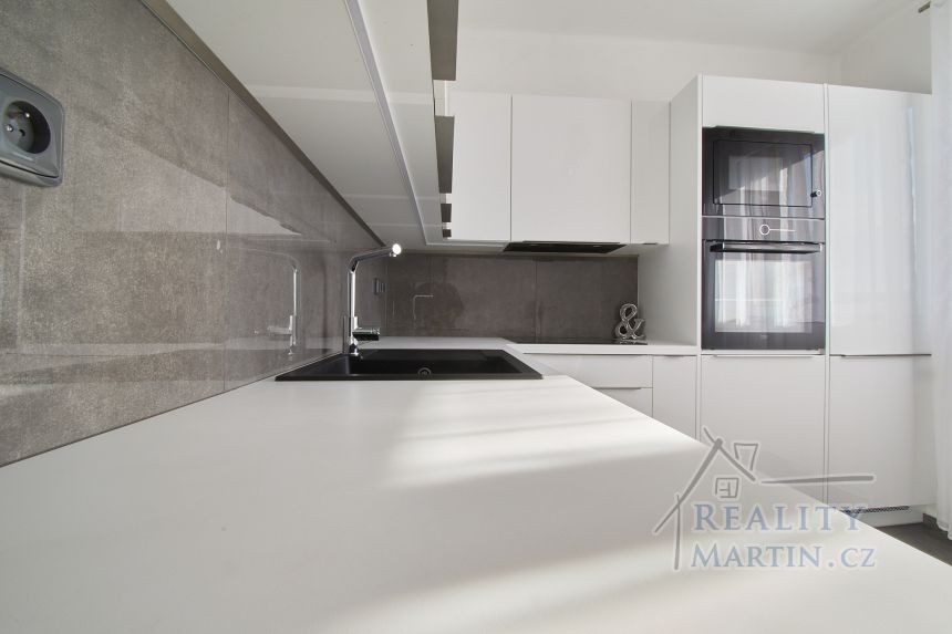 Prodej bytu 3+1 89 m² náměstí 17. listopadu, Příbram - galerie 25