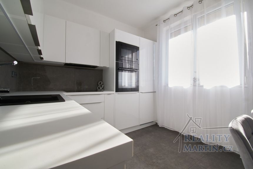 Prodej bytu 3+1 89 m² náměstí 17. listopadu, Příbram - galerie 26
