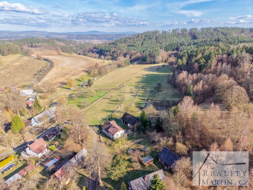 Prodej rodinného domu 240 m², pozemek 8209 m² Český Dub - Smržov - galerie 13