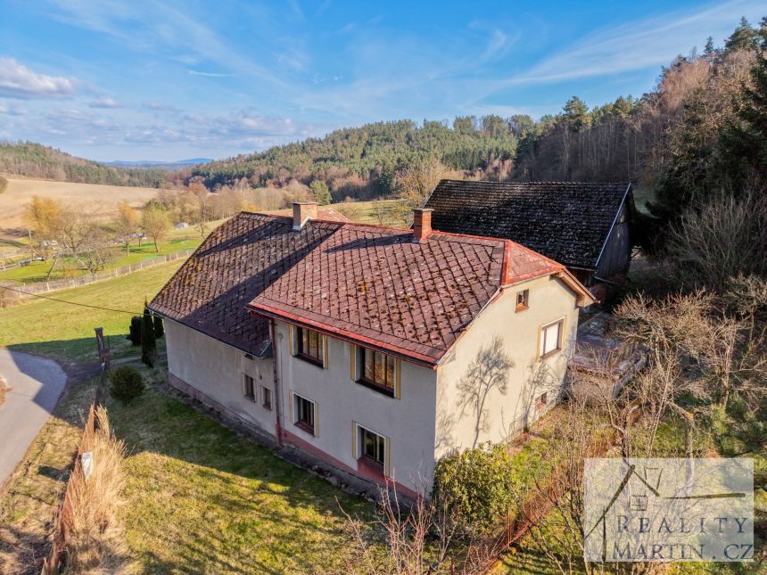 Prodej rodinného domu 240 m², pozemek 8209 m² Český Dub - Smržov - galerie 18