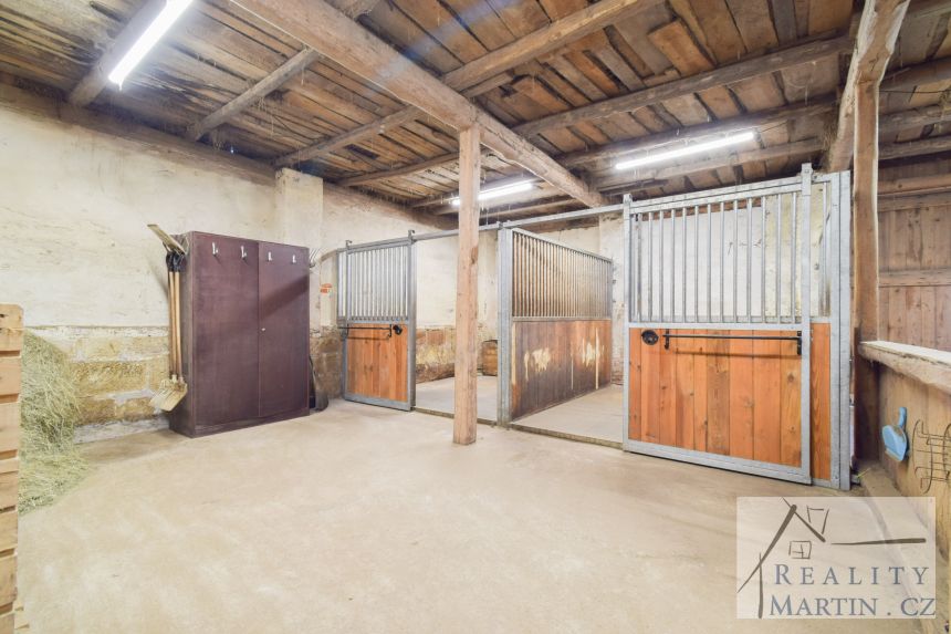 Prodej rodinného domu 240 m², pozemek 8209 m² Český Dub - Smržov - galerie 19