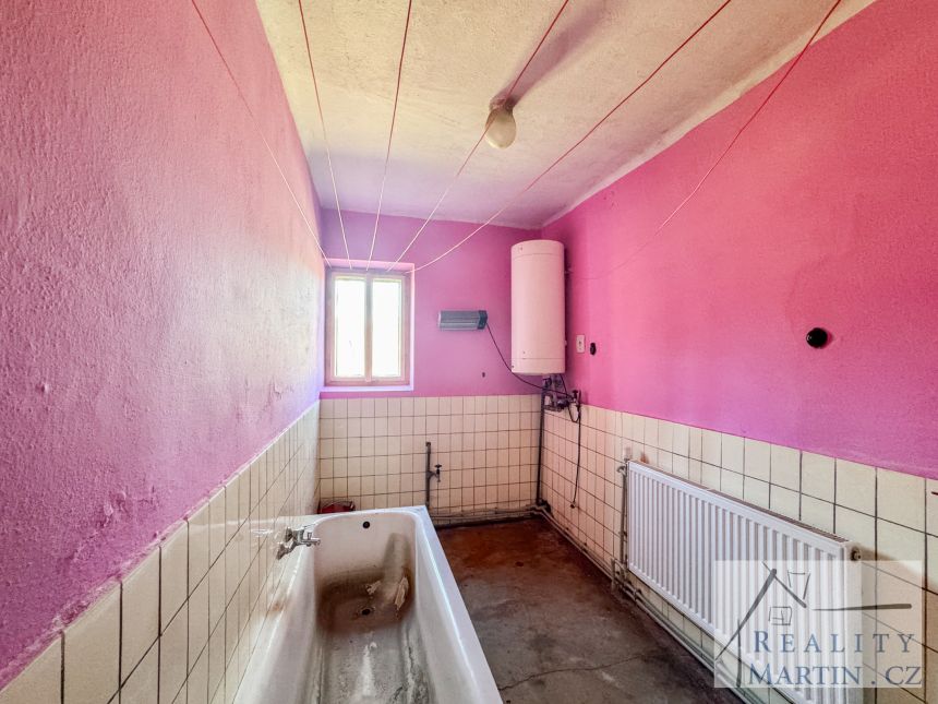 Prodej rodinného domu 240 m², pozemek 8209 m² Český Dub - Smržov - galerie 38