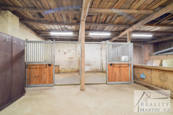 Prodej rodinného domu 240 m², pozemek 8209 m² Český Dub - Smržov - galerie 41