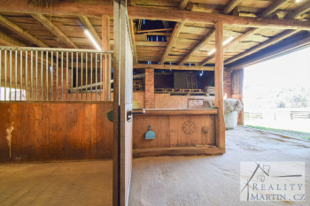 Prodej rodinného domu 240 m², pozemek 8209 m² Český Dub - Smržov - galerie 41