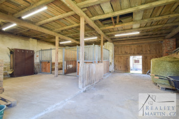 Prodej rodinného domu 240 m², pozemek 8209 m² Český Dub - Smržov - galerie 41