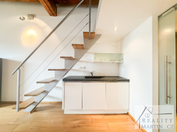 Prodej bytu 1+1 62 m² Bartoškova, Praha - galerie 25