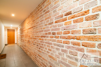 Prodej bytu 1+1 62 m² Bartoškova, Praha - galerie 25
