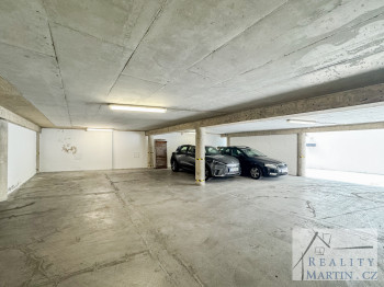 Prodej bytu 1+1 62 m² Bartoškova, Praha - galerie 25