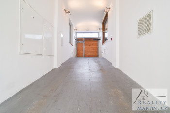 Prodej bytu 1+1 62 m² Bartoškova, Praha - galerie 25