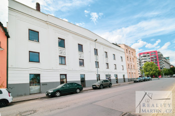 Prodej bytu 1+1 62 m² Bartoškova, Praha - galerie 25