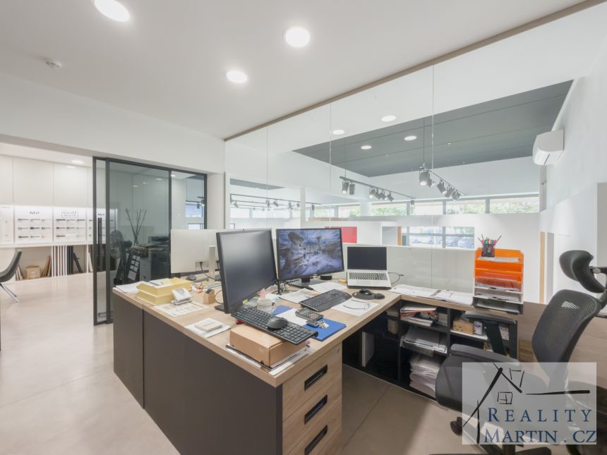 Prodej kanceláře 109 m² V Roháči I., Jesenice - galerie 14